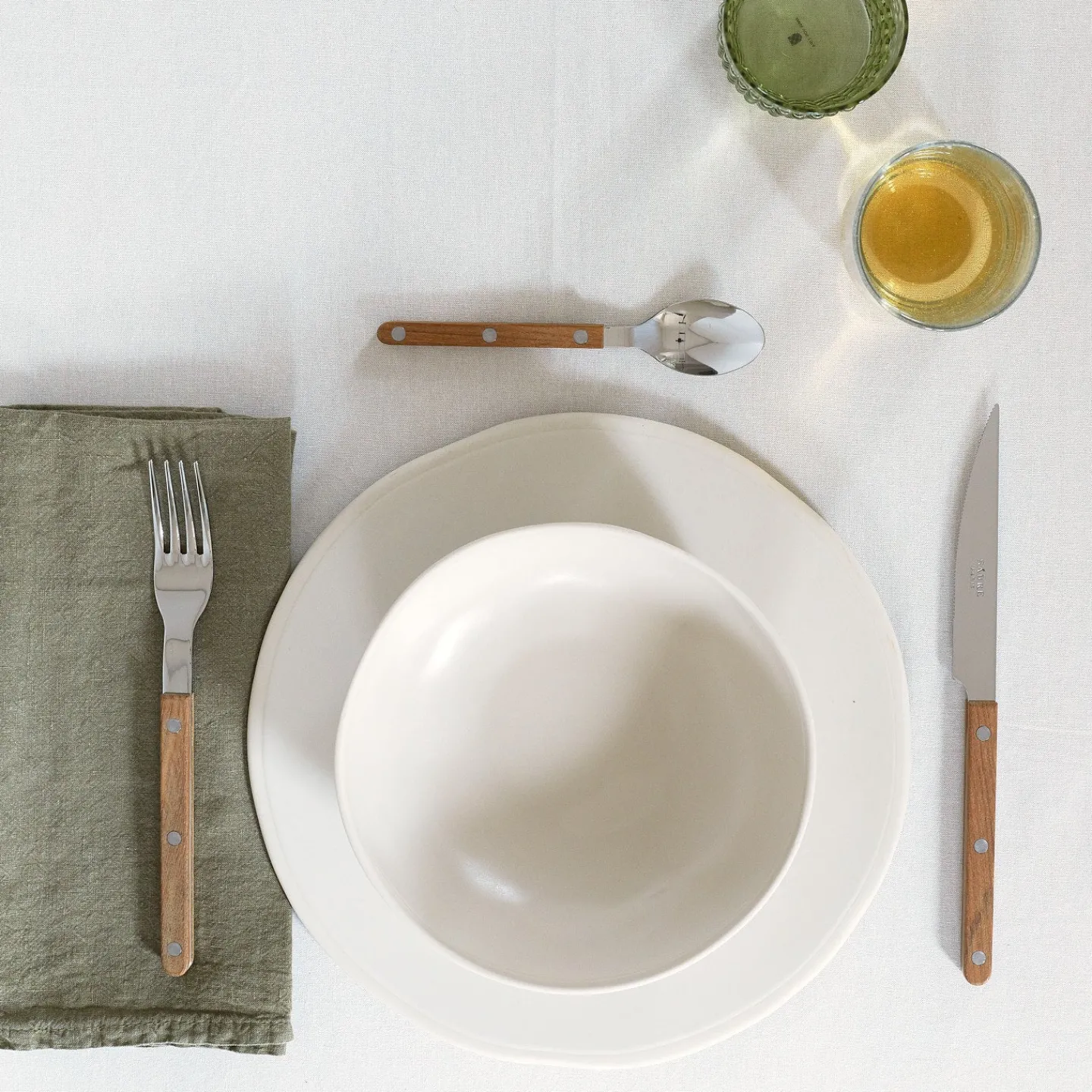 Hawkins New York Dinnerware^Atelier Dinnerware, 16 Piece Set