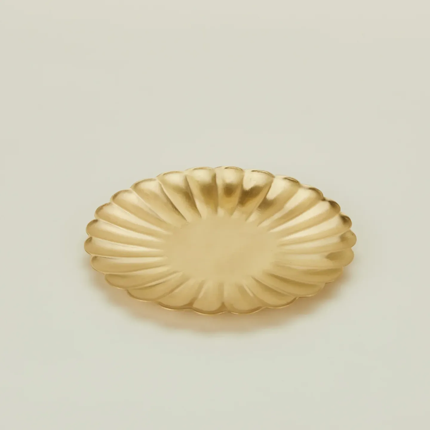 Fog Linen Glassware & Barware|Serveware^Brass Petal Plate