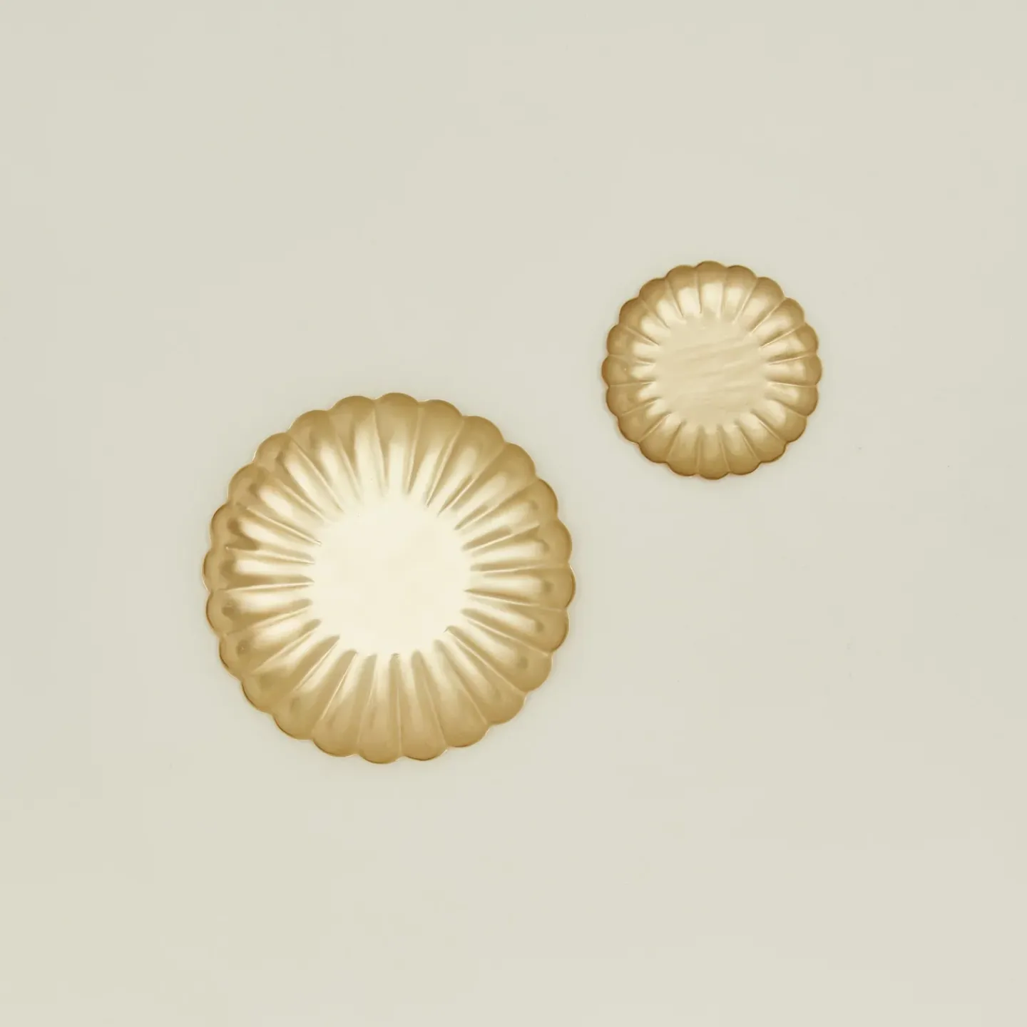 Fog Linen Glassware & Barware|Serveware^Brass Petal Plate