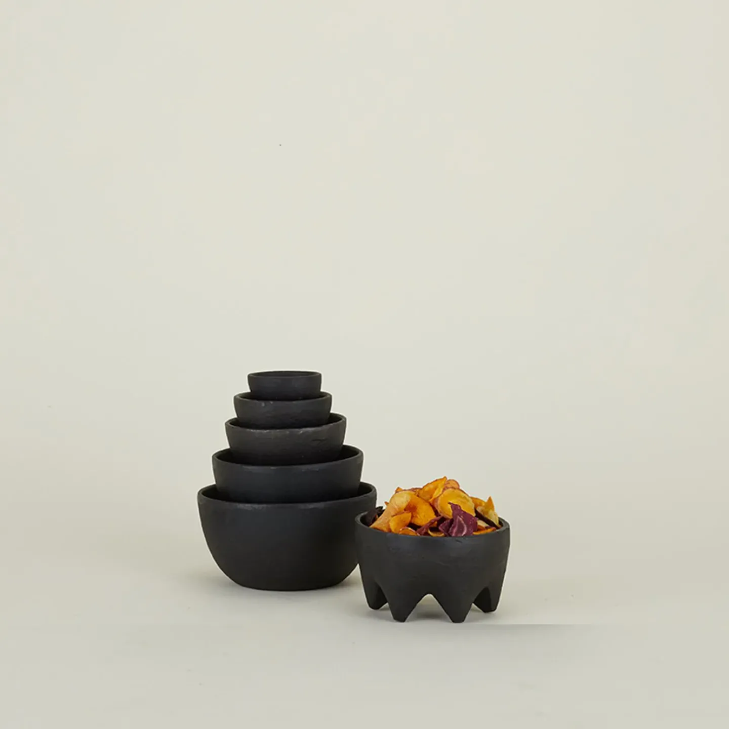 Hawkins New York Serveware^Cast Iron Bowl Set, Set of 5