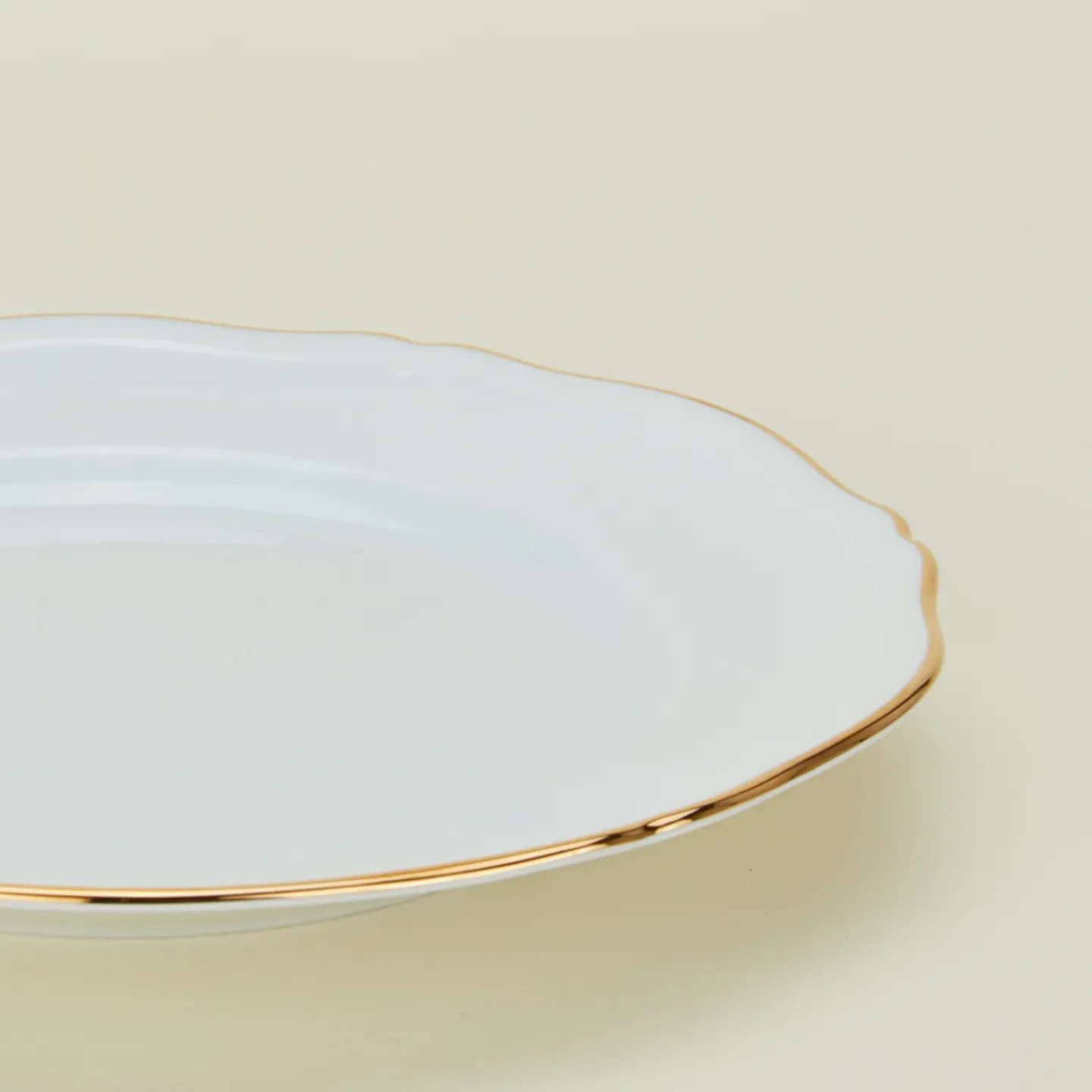 Ginori Dinnerware^Corona Dinner Plate - Oro Brillante