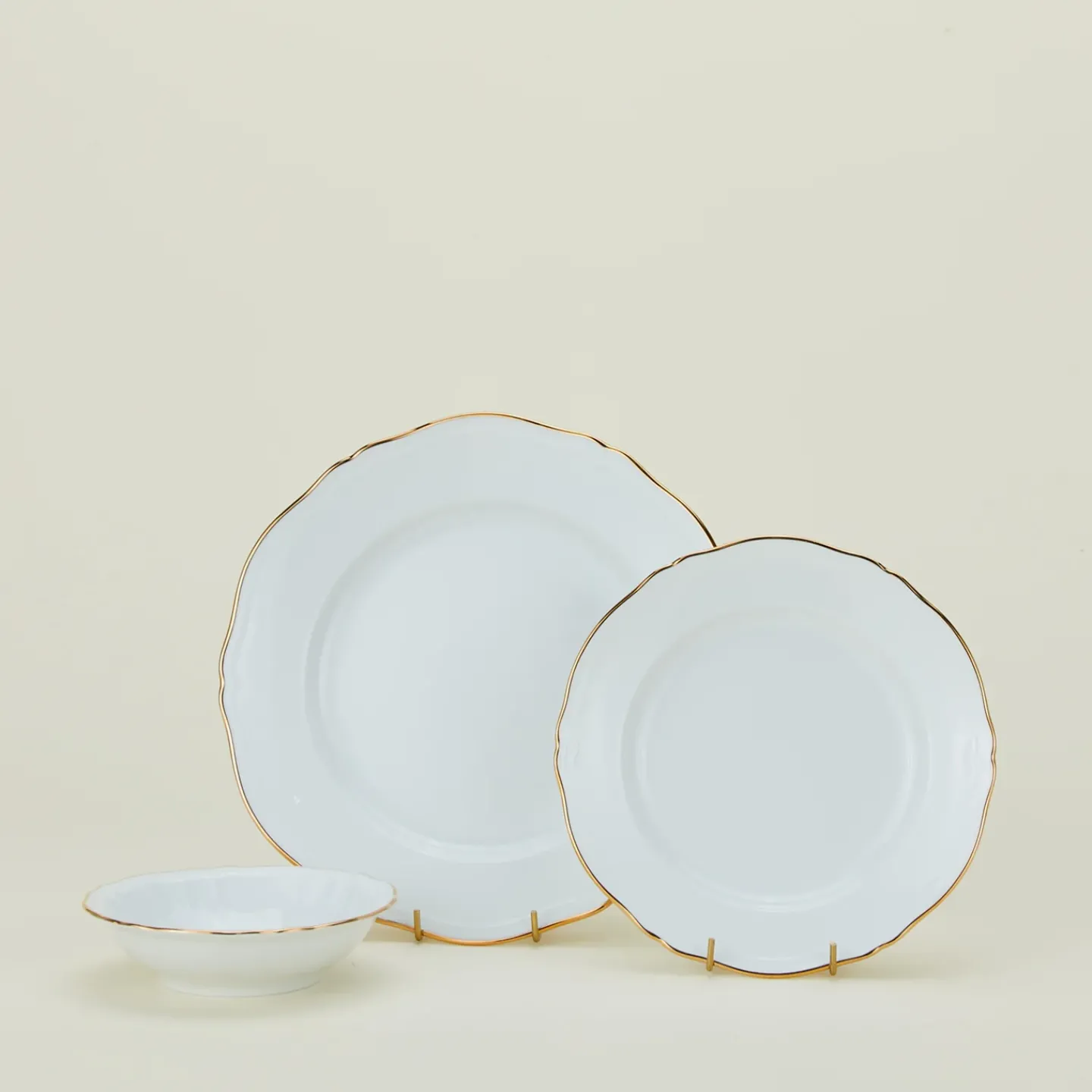 Ginori Dinnerware^Corona Dinner Plate - Oro Brillante