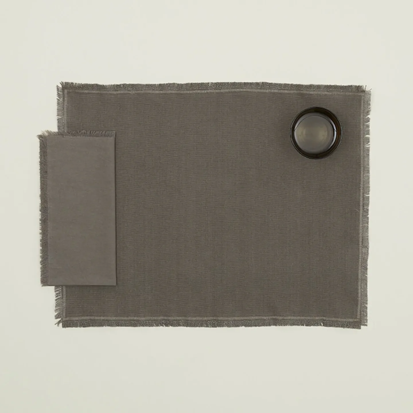 Hawkins New York Table Linens^Essential Dinner Napkins, Set of 4