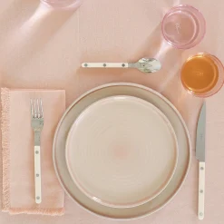 Hawkins New York Dinnerware^Essential Dinnerware, 16 Piece Set