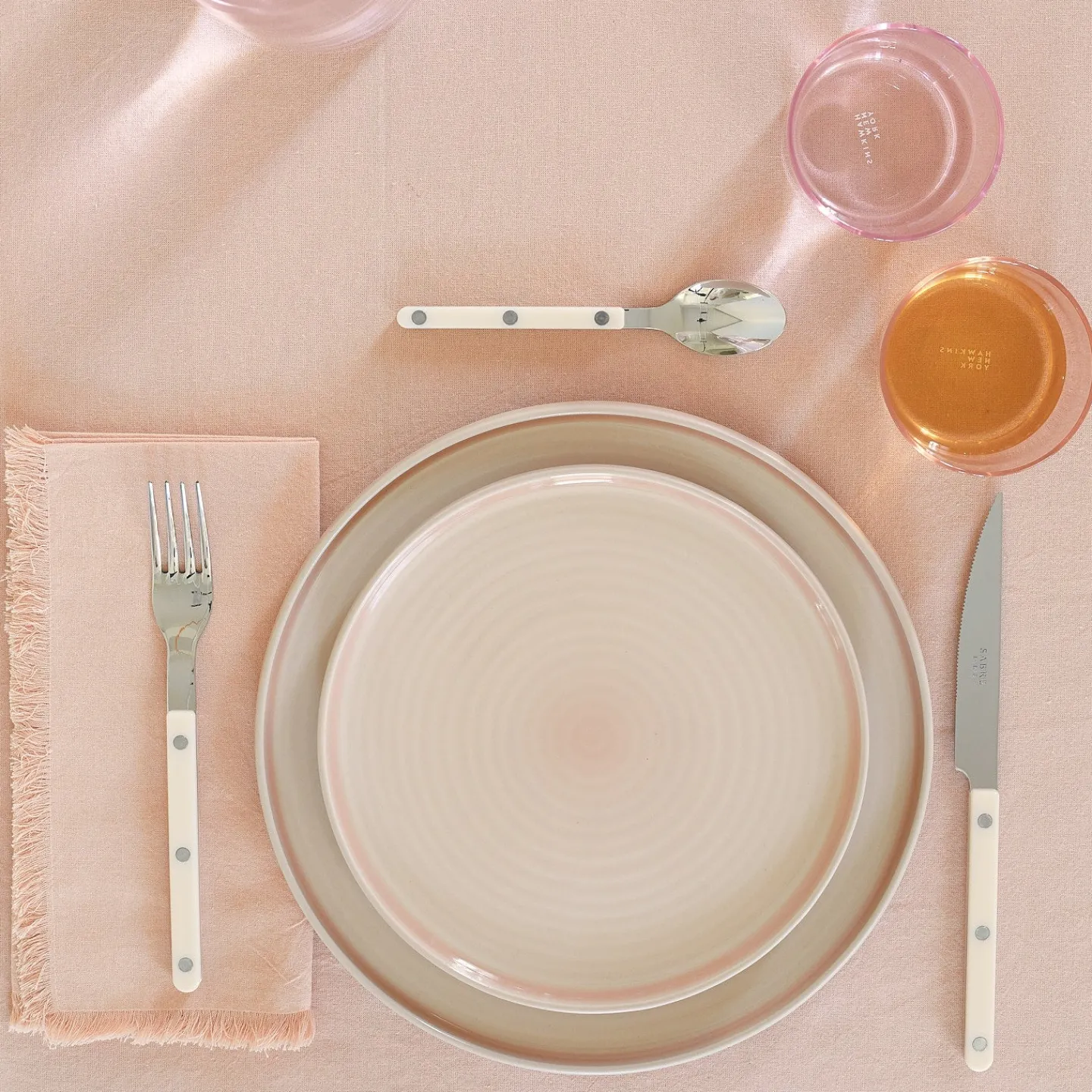 Hawkins New York Dinnerware^Essential Dinnerware, 16 Piece Set