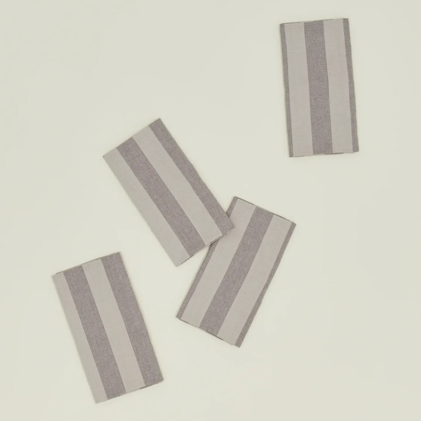 Hawkins New York Table Linens^Essential Striped Dinner Napkin, Set of 4