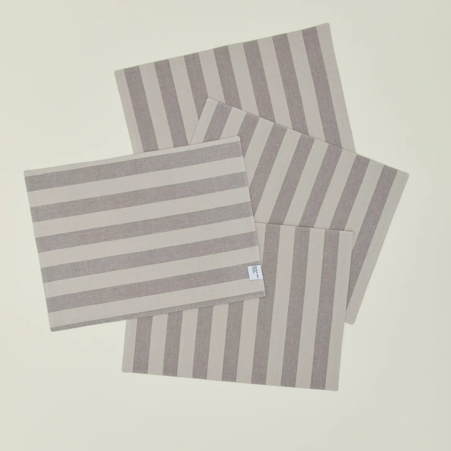 Hawkins New York Table Linens^Essential Striped Placemat, Set of 4