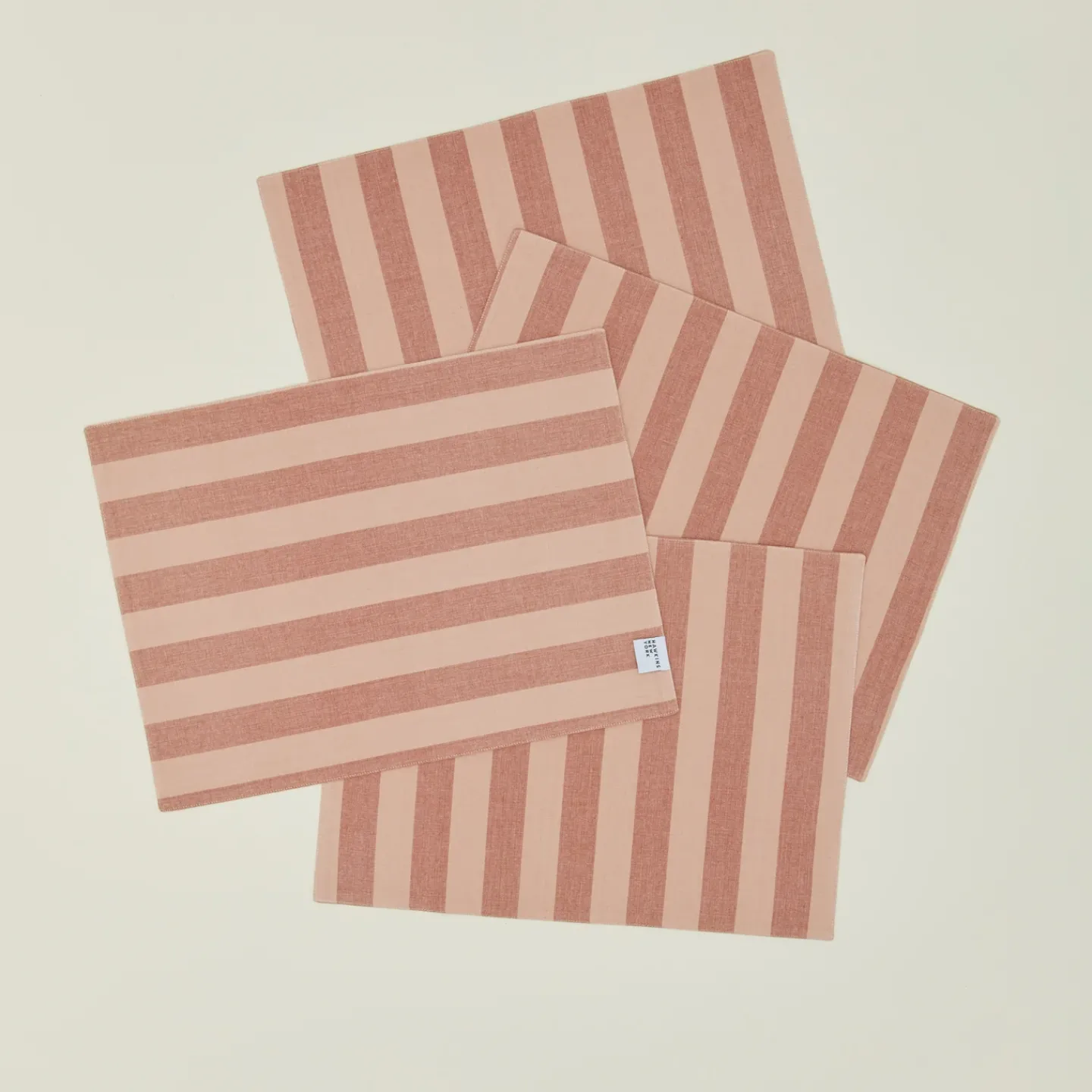 Hawkins New York Table Linens^Essential Striped Placemat, Set of 4