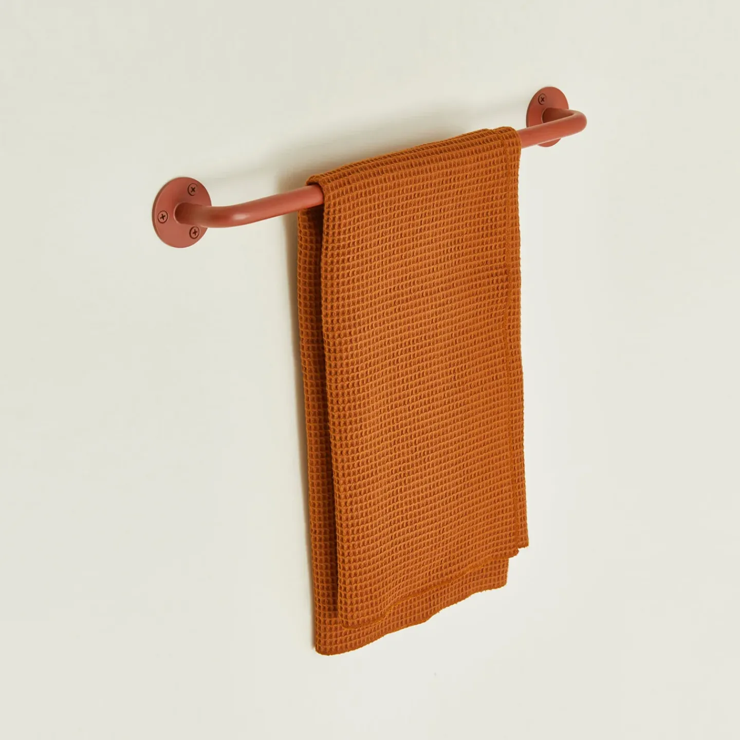 Hawkins New York Bath Hardware|Kitchen Textiles^Essential Towel Bar