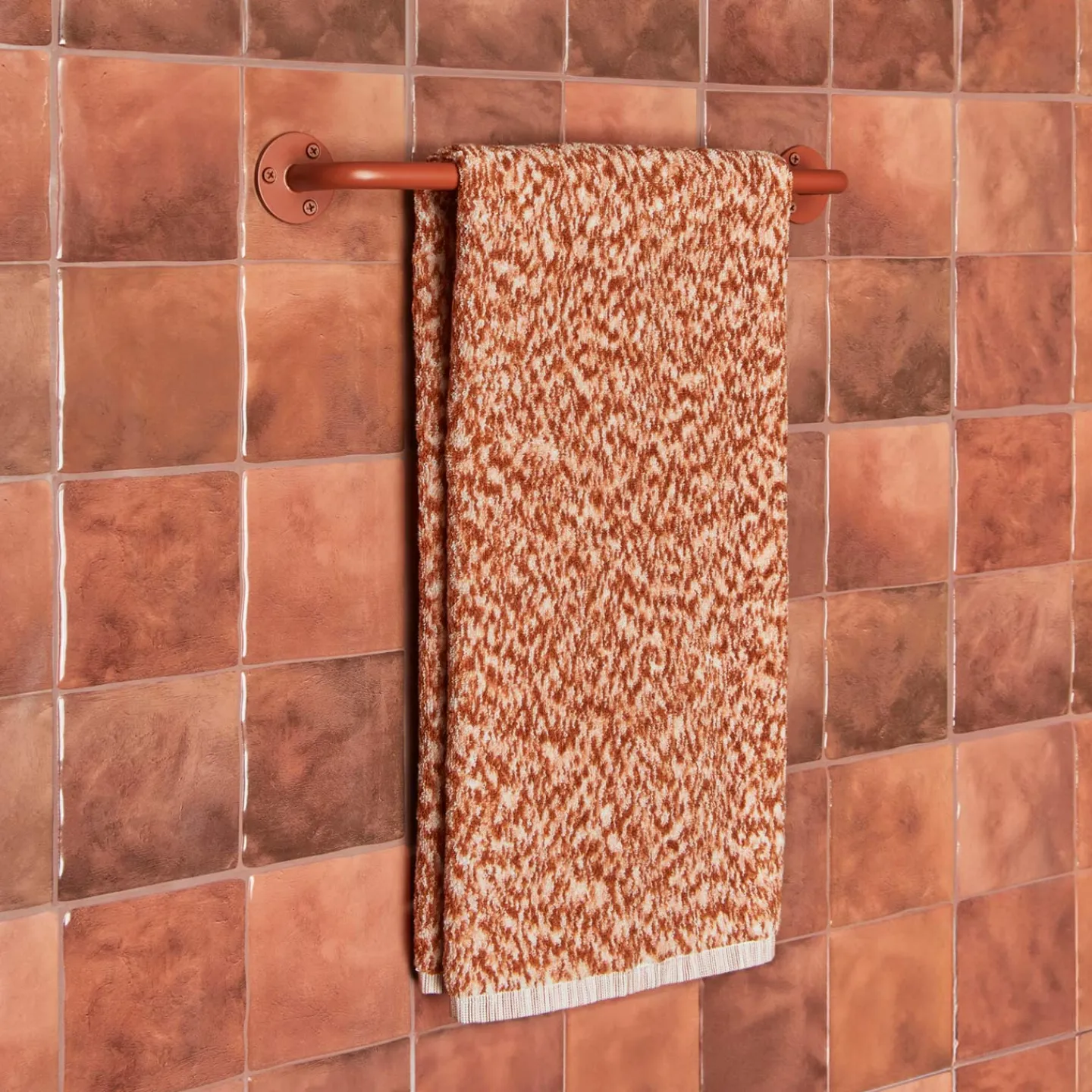 Hawkins New York Bath Hardware|Kitchen Textiles^Essential Towel Bar