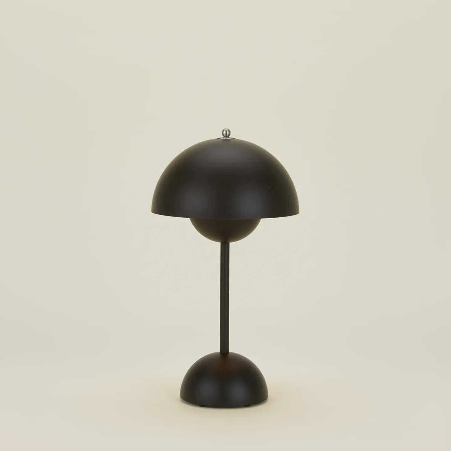 u0026Tradition Lighting & Furniture|Garden & Patio^Flowerpot Portable Lamp