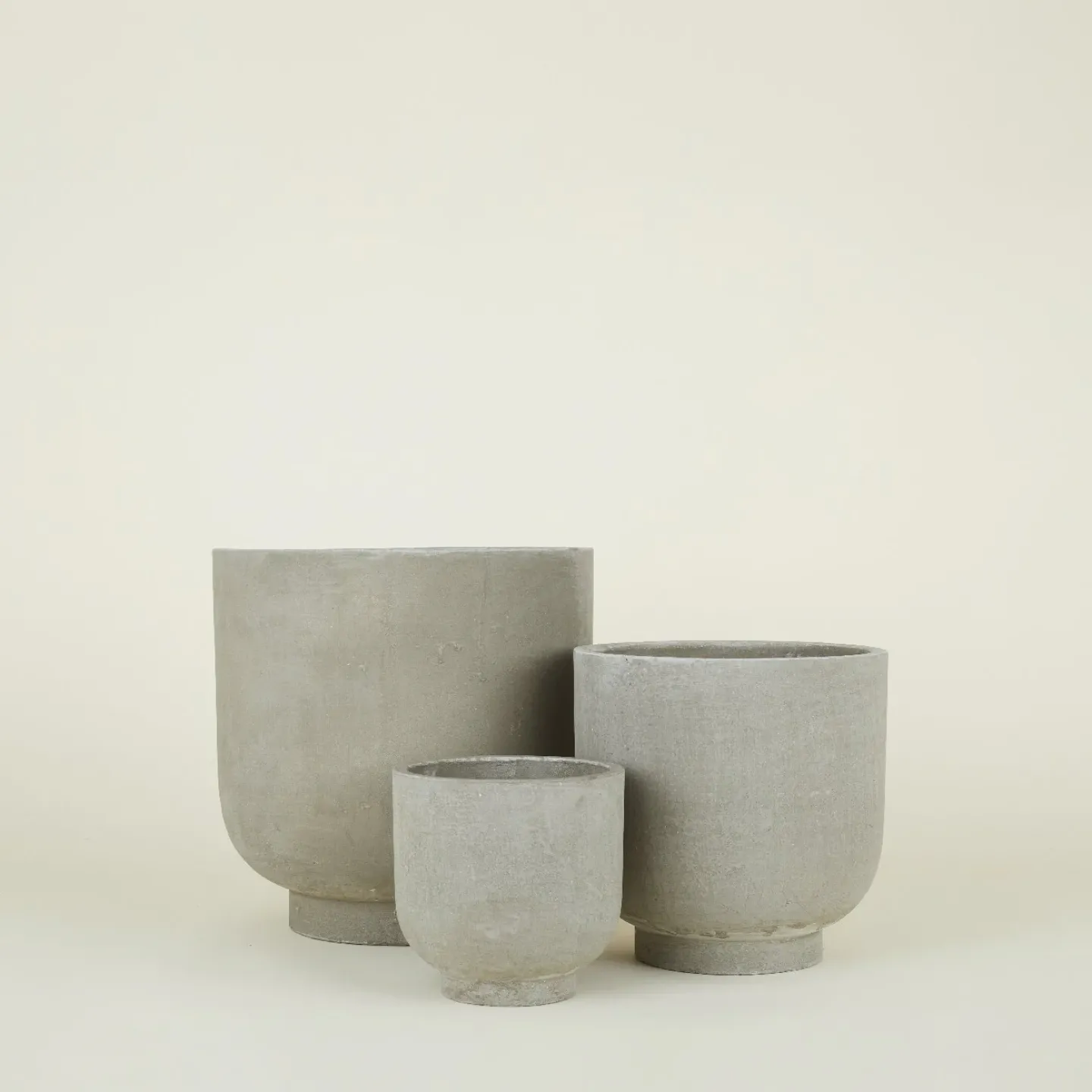 Hawkins New York Garden & Patio^Footed Planter