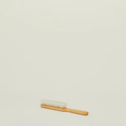 Earth and Nest Kitchen Cleaning^Goat Hair Brush