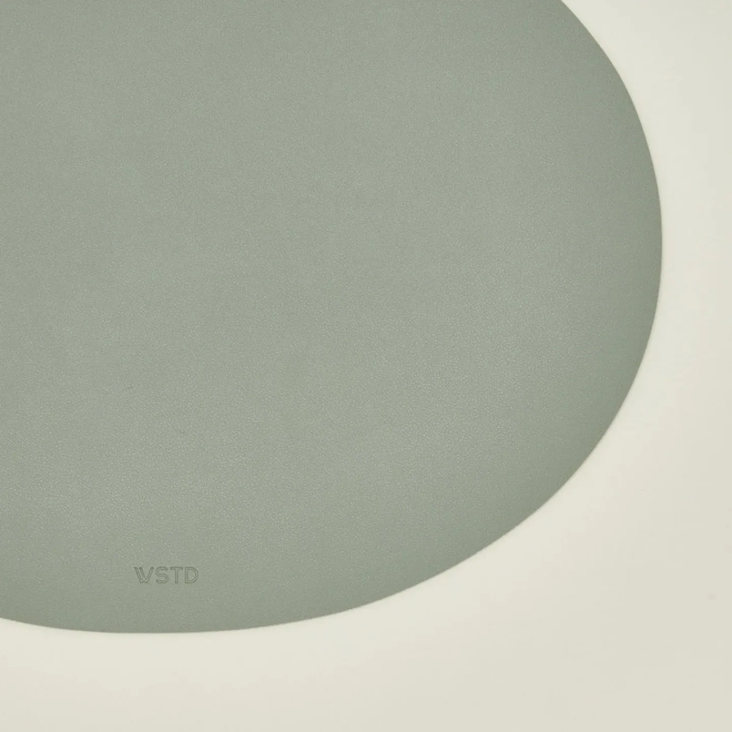 Illo Table Linens^Oval Placemat