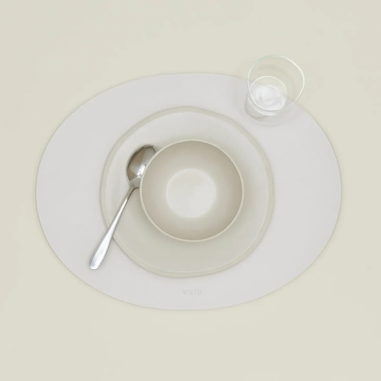 Illo Table Linens^Oval Placemat