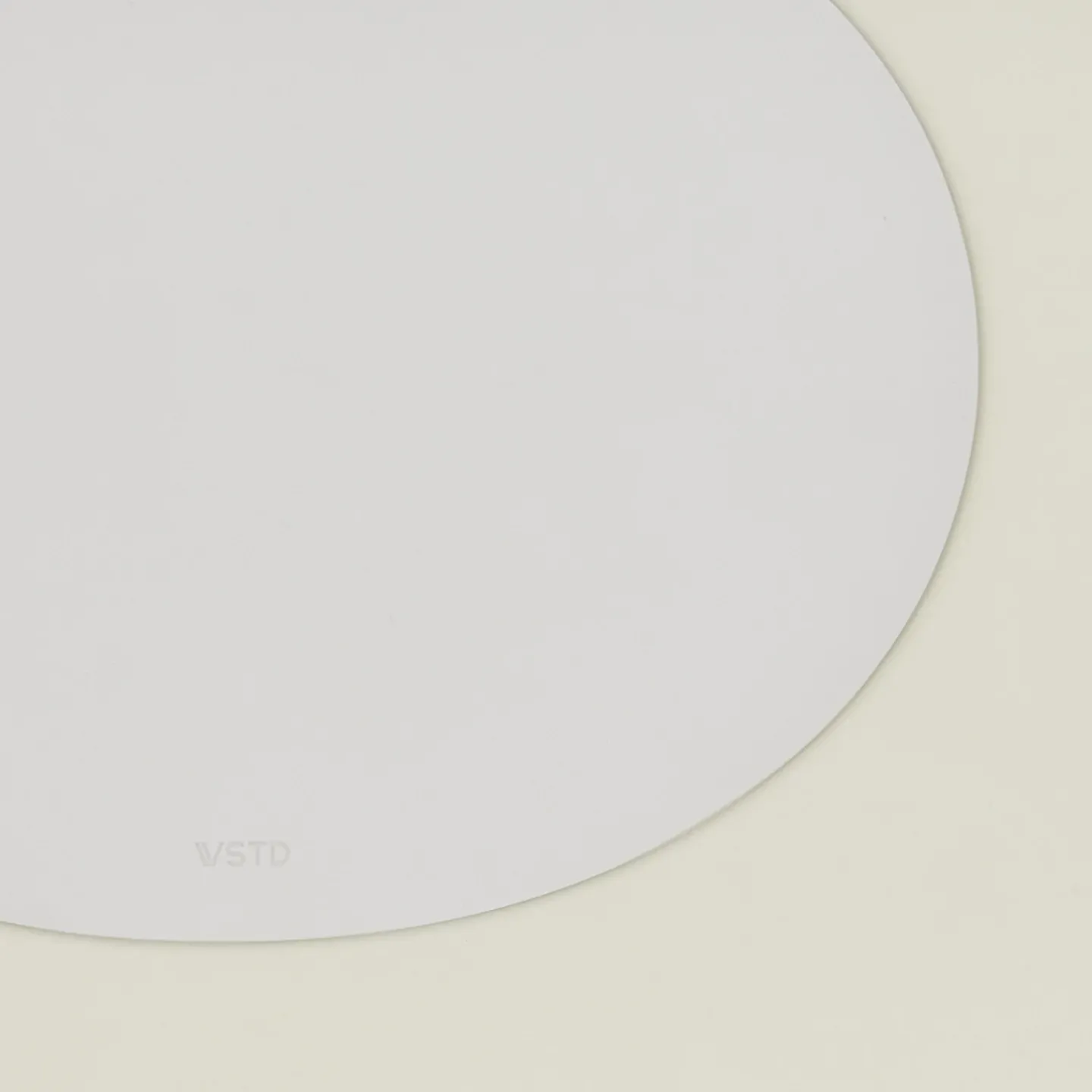 Illo Table Linens^Oval Placemat