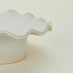 Salto Serveware^Ruffle Edge Pedestal