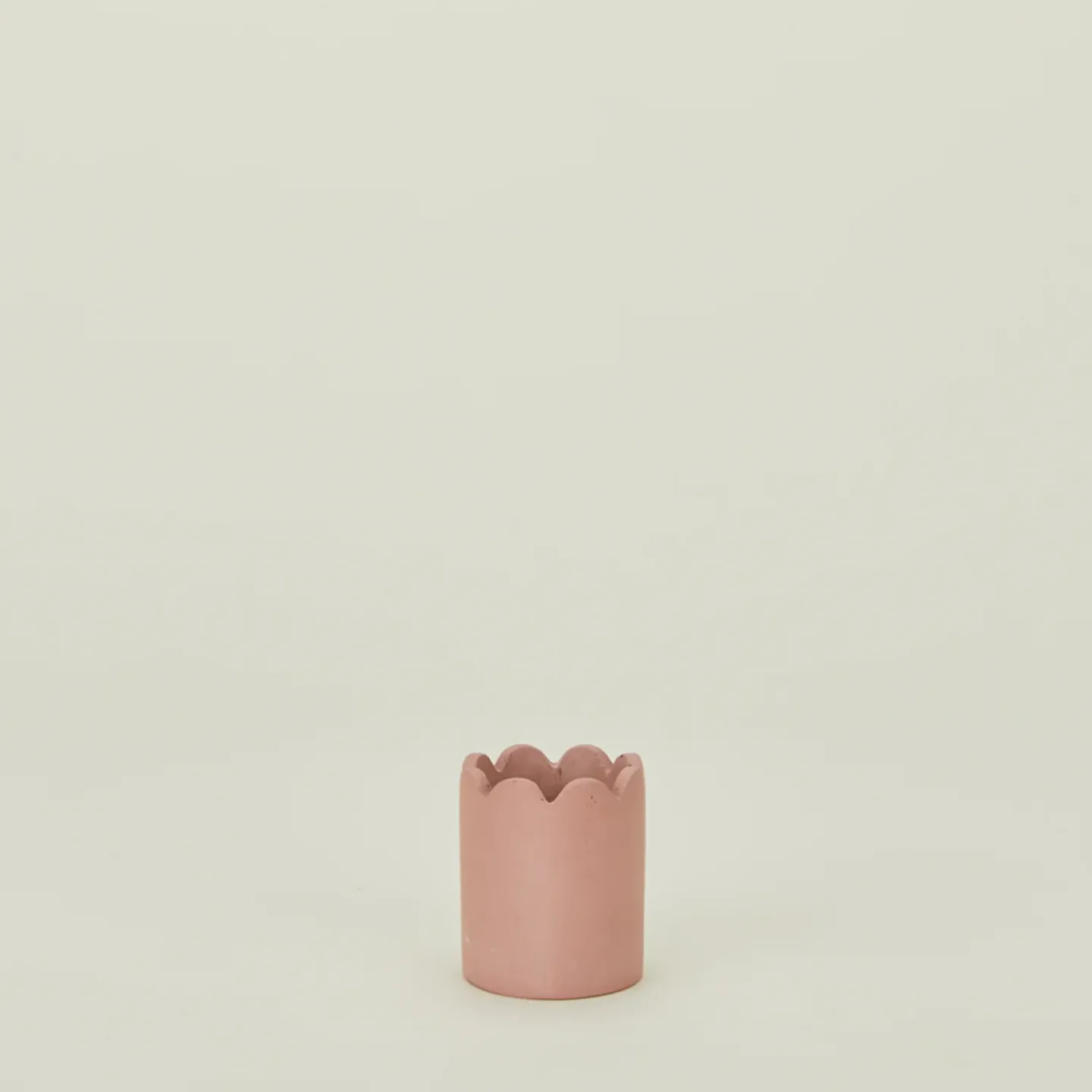 LINDAMAKESS Bath Accessories^Scalloped Match Striker