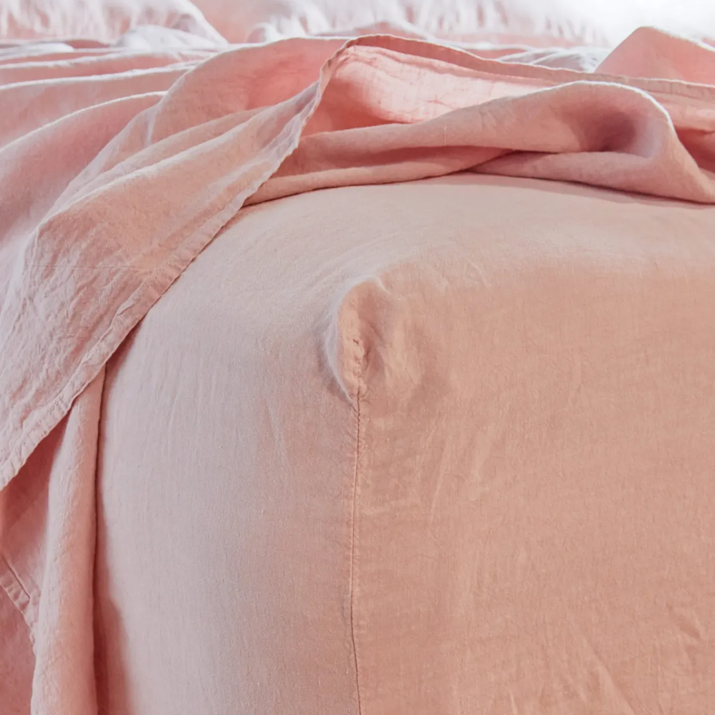 Hawkins New York Sheets^Simple Linen Fitted Sheet