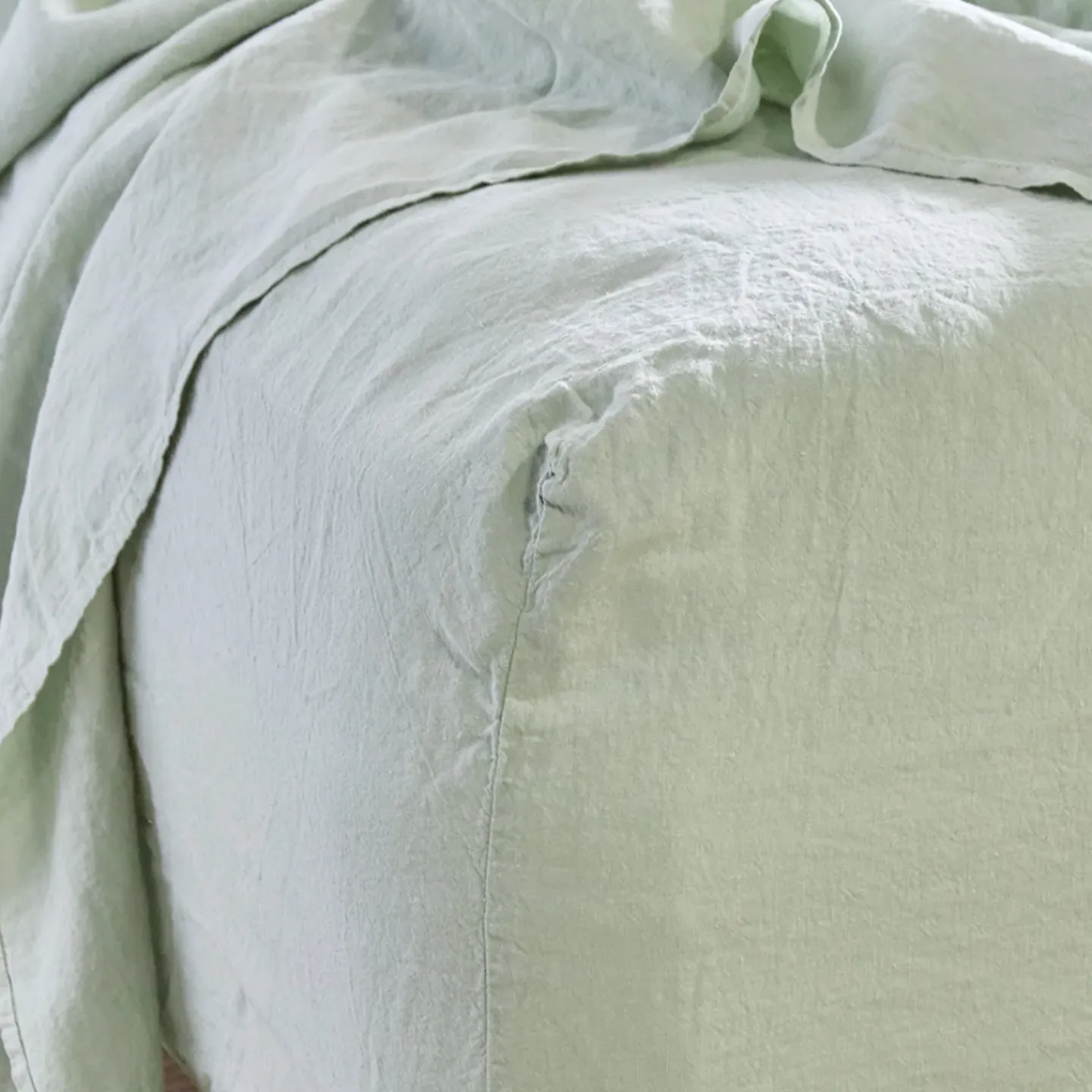 Hawkins New York Sheets^Simple Linen Flat Sheet