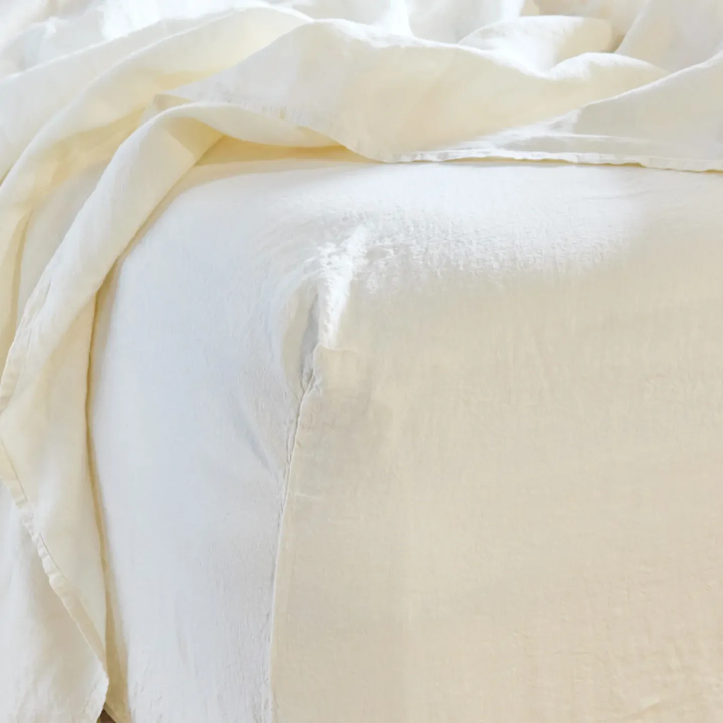 Hawkins New York Sheets^Simple Linen Flat Sheet