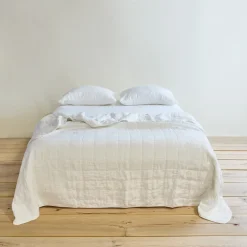 Hawkins New York Blankets & Quilts^Simple Linen Quilt