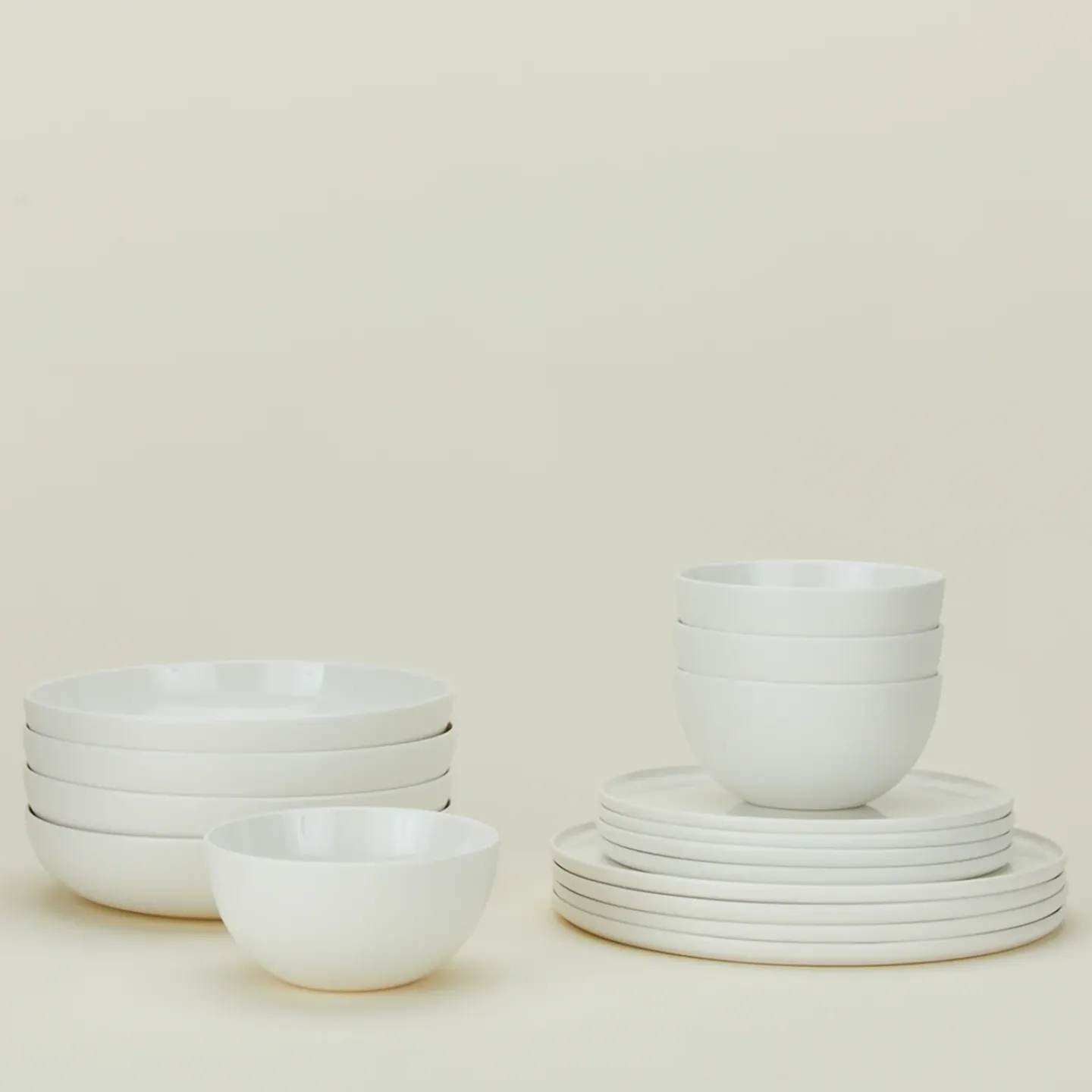 Hawkins New York Dinnerware^Simple Porcelain Dinnerware 16-Piece Set