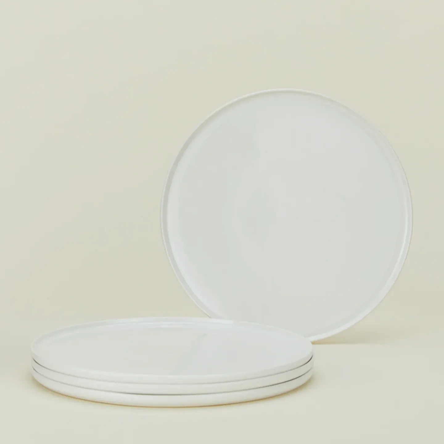 Hawkins New York Dinnerware^Simple Porcelain Dinnerware 16-Piece Set