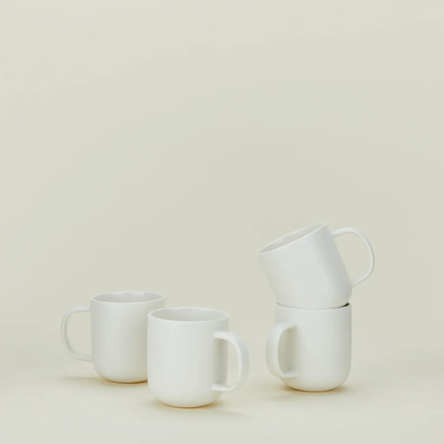 Hawkins New York Dinnerware^Simple Porcelain Mug, Set of 4
