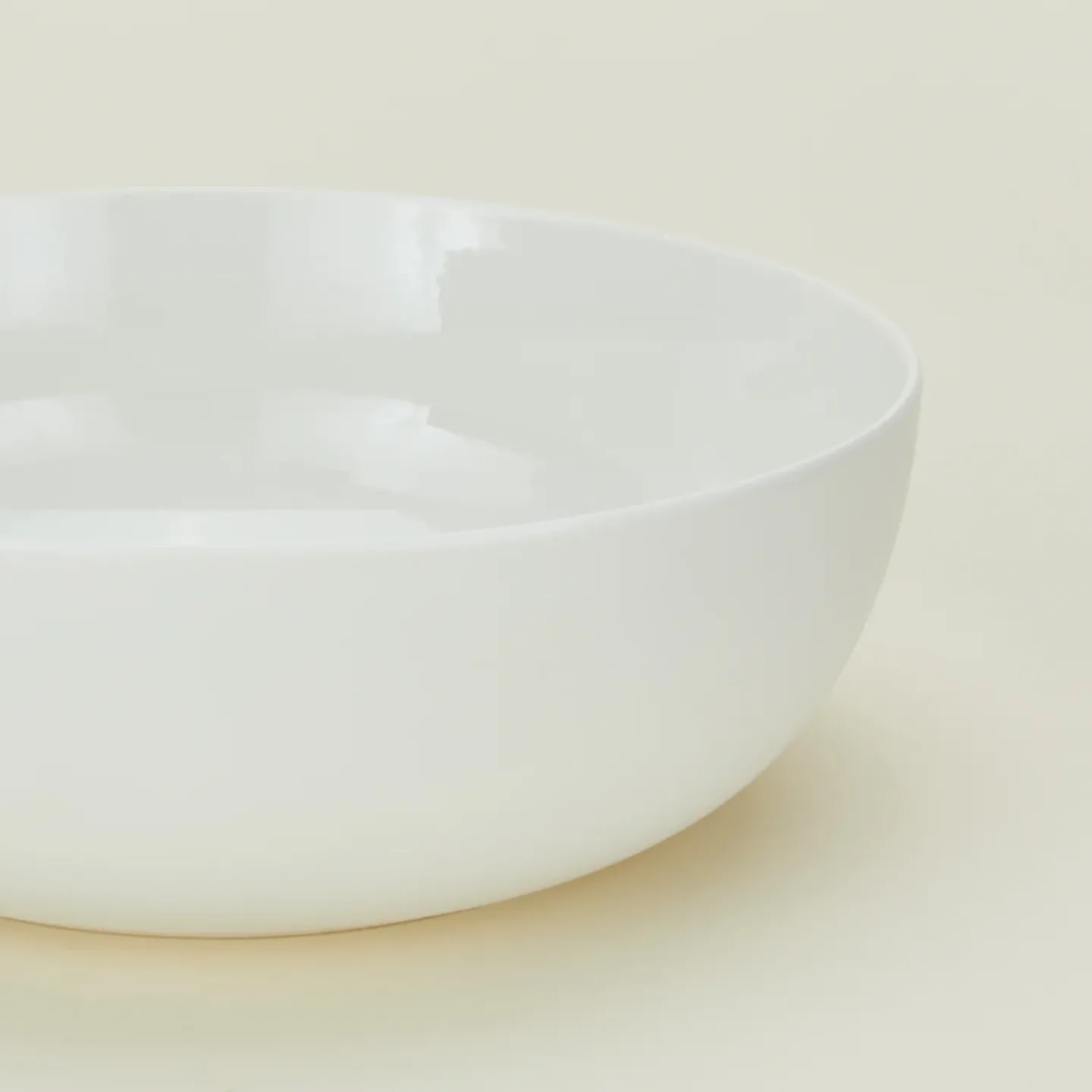 Hawkins New York Serveware^Simple Porcelain Serving Bowl