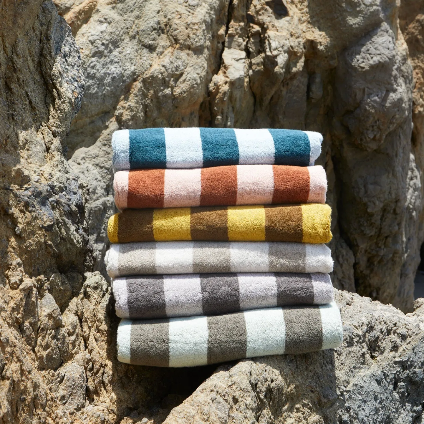 Hawkins New York Garden & Patio^Simple Striped Terry Beach Towel