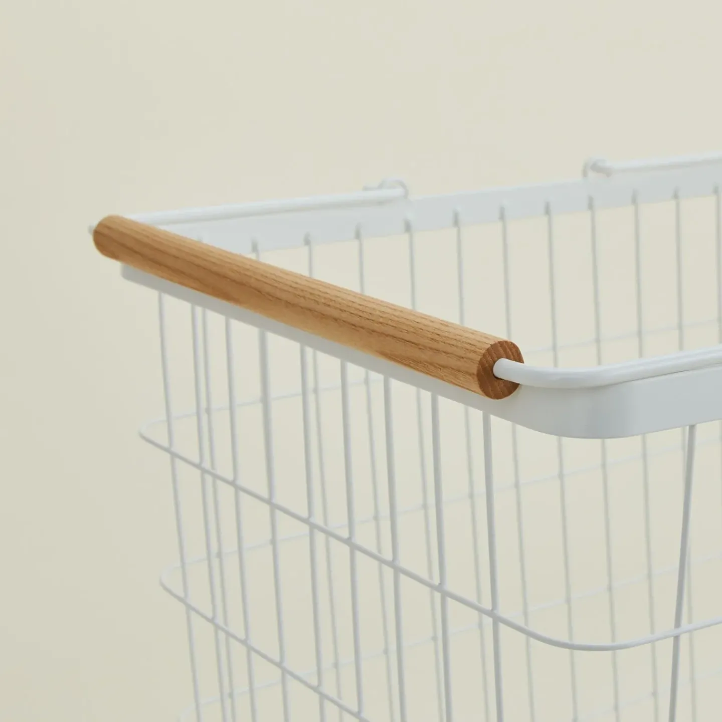 Yamazaki Home Bath Accessories|Baskets & Storage^Steel Laundry Basket